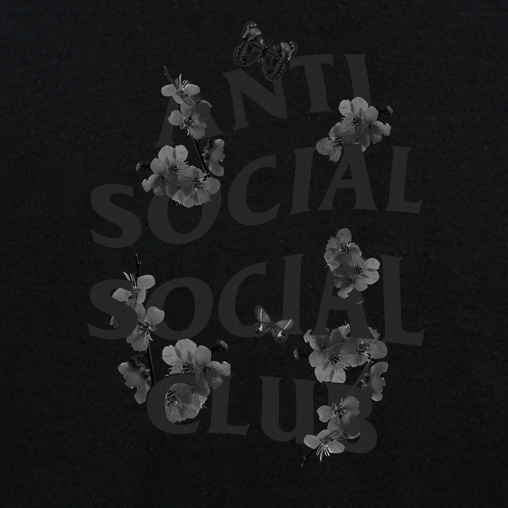 Dramatic Hoodie - Image 3