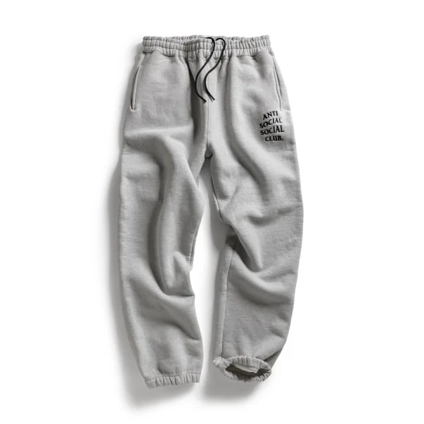 EMBROIDERED SWEATS