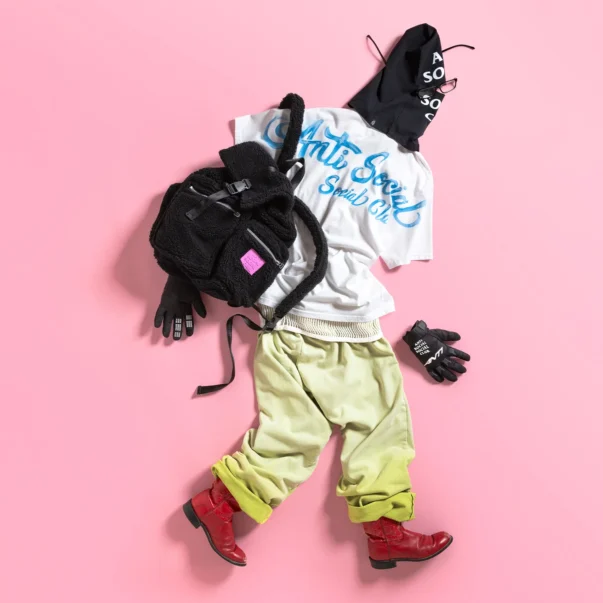 FUZZY BACKPACK - Image 4